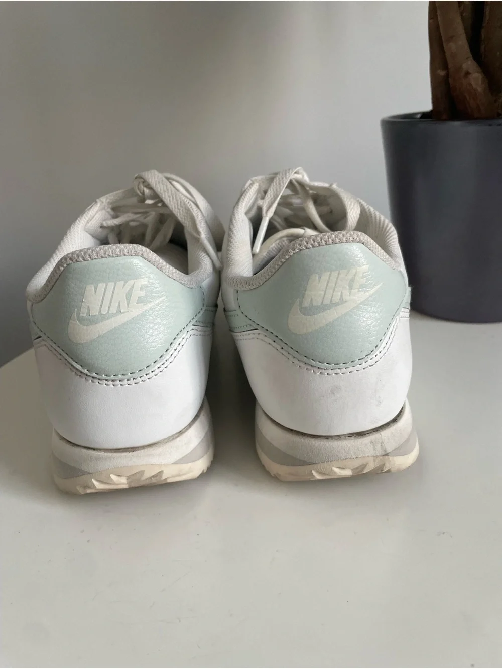Women Size 8 Nike Cortez Leather Summit White Light Silver Shoes